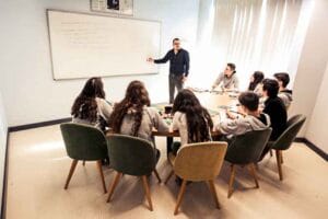 9 Kişilik Sınıflarda en iyi eğitim