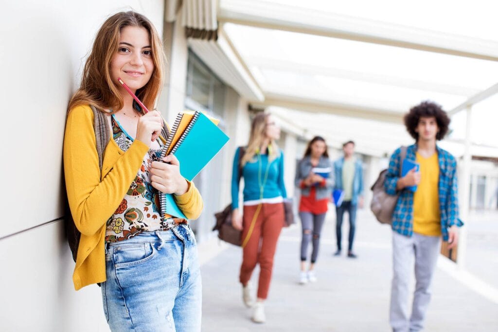 Ders Zili Çaldı: Okula Dönüş Motivasyonu 3 AdobeStock 176901008 - kolej idea