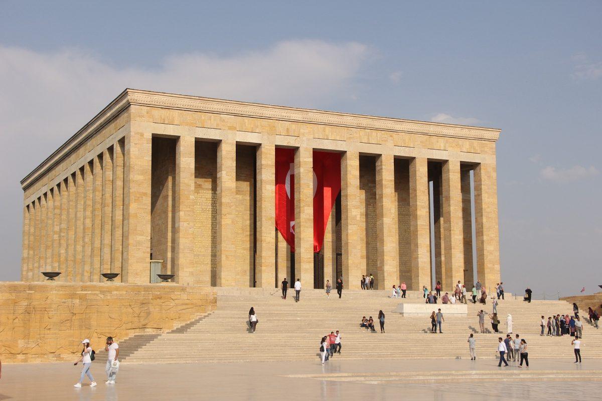 Atatürk'ün Ölümünün 85. Yıldönümü: Bir Ulusun Hafızası 13 İdea Koleji